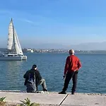 El Pisuco De Lu Entre Puertochico Y El Sardinero *