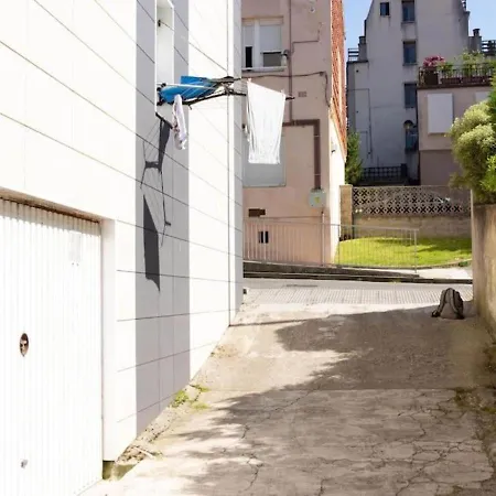 El Pisuco De Lu Entre Puertochico Y El Sardinero