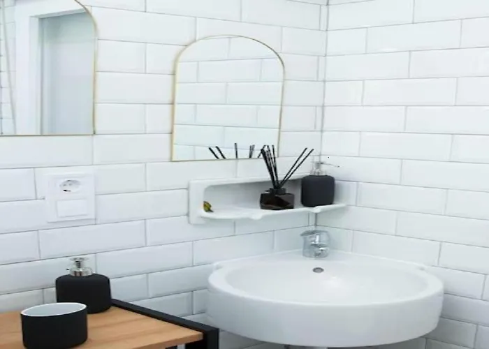 Apartment El Pisuco De Lu Entre Puertochico Y El Sardinero Santander