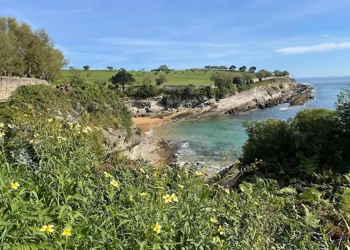 El Pisuco De Lu Entre Puertochico Y El Sardinero 桑坦德
