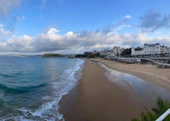 Lejlighed El Pisuco De Lu Entre Puertochico Y El Sardinero *